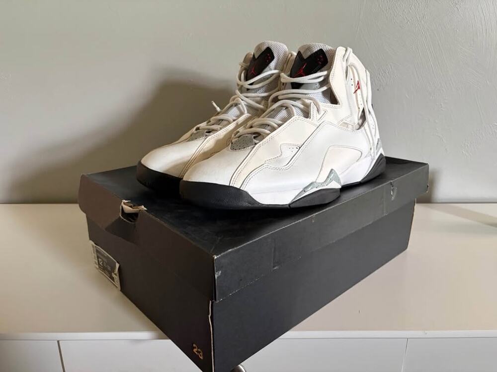 Jordan True Flight Shoes Mens Cement White Basketball Shoes 342964-104 (0175)